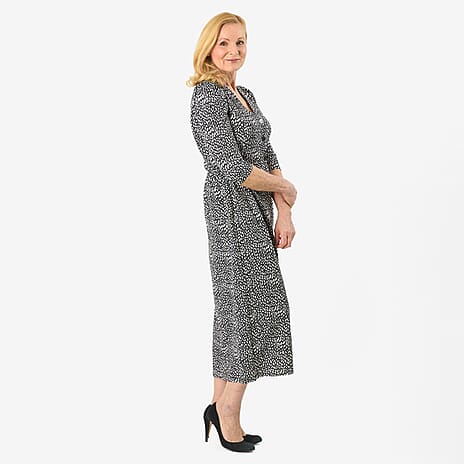 IW Knitted Dress (Size - 20) - Black White