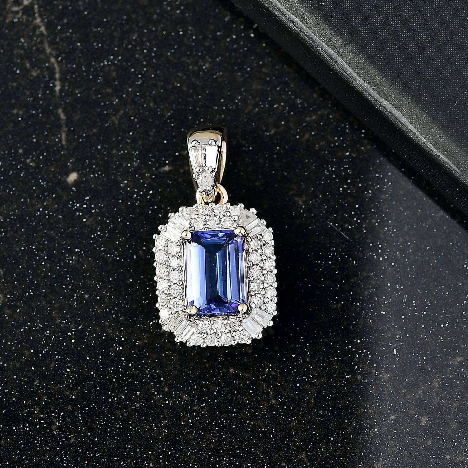 9K Yellow Gold  Tanzanite & White Diamond Pendant 1.21 Ct.
