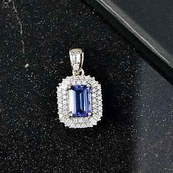 https://tjcuk.sirv.com/Products/80/6/8066533/9K-Yellow-Gold-AA-Tanzanite-White-Diamond-Main-Stone-With-Side-Stone-P_8066533_2.jpg?w=342&h=342