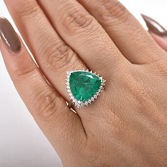 https://tjcuk.sirv.com/Products/80/6/8066661/Emeraldine-Triplet-Quartz-White-Zircon-Ring-in-Rhodium-Overlay-Sterlin_8066661_2.jpg?w=342&h=342