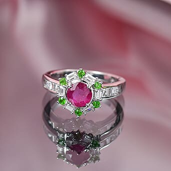 https://tjcuk.sirv.com/Products/80/6/8066711/African-Ruby-Natural-Chrome-Diopside-Moissanite-Main-Stone-With-Side-S_8066711_1.jpg?w=342&h=342