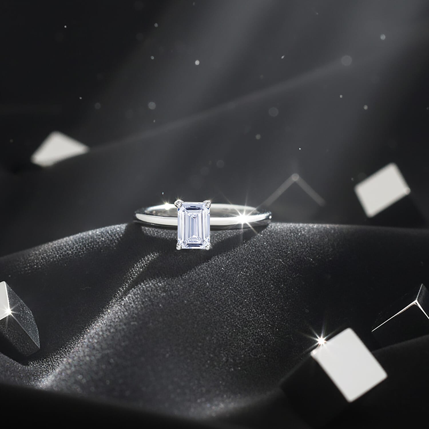 Luxuriant 950 Platinum SGL Certified Lab Grown Diamond (SI/GH) Emerald Cut Ring 1.00 Ct, Platinum Wt. 3.60 Gms.