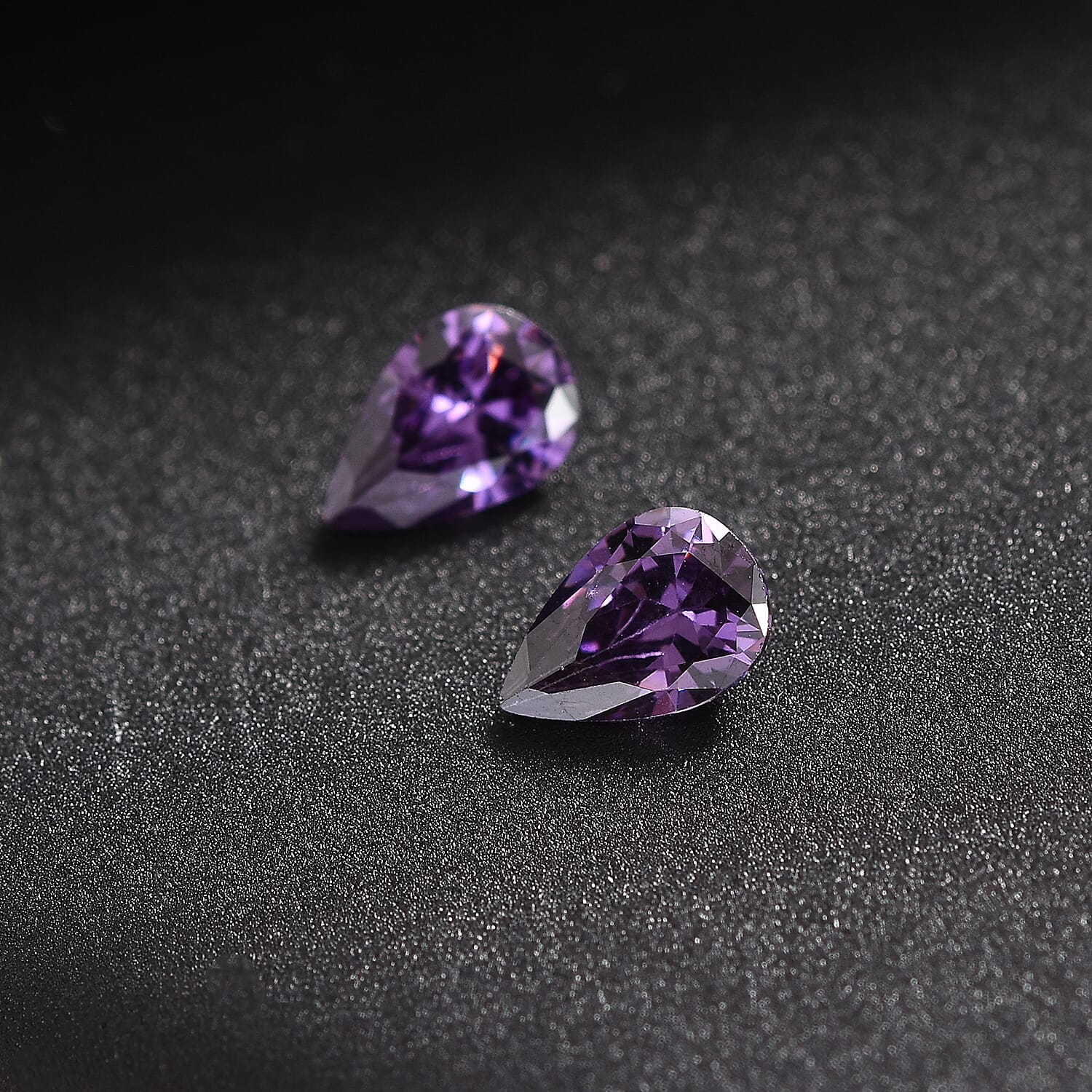 Purple Cubic Zirconia Pear Shape Gemstone 1.15 Ct. - 6x4 mm