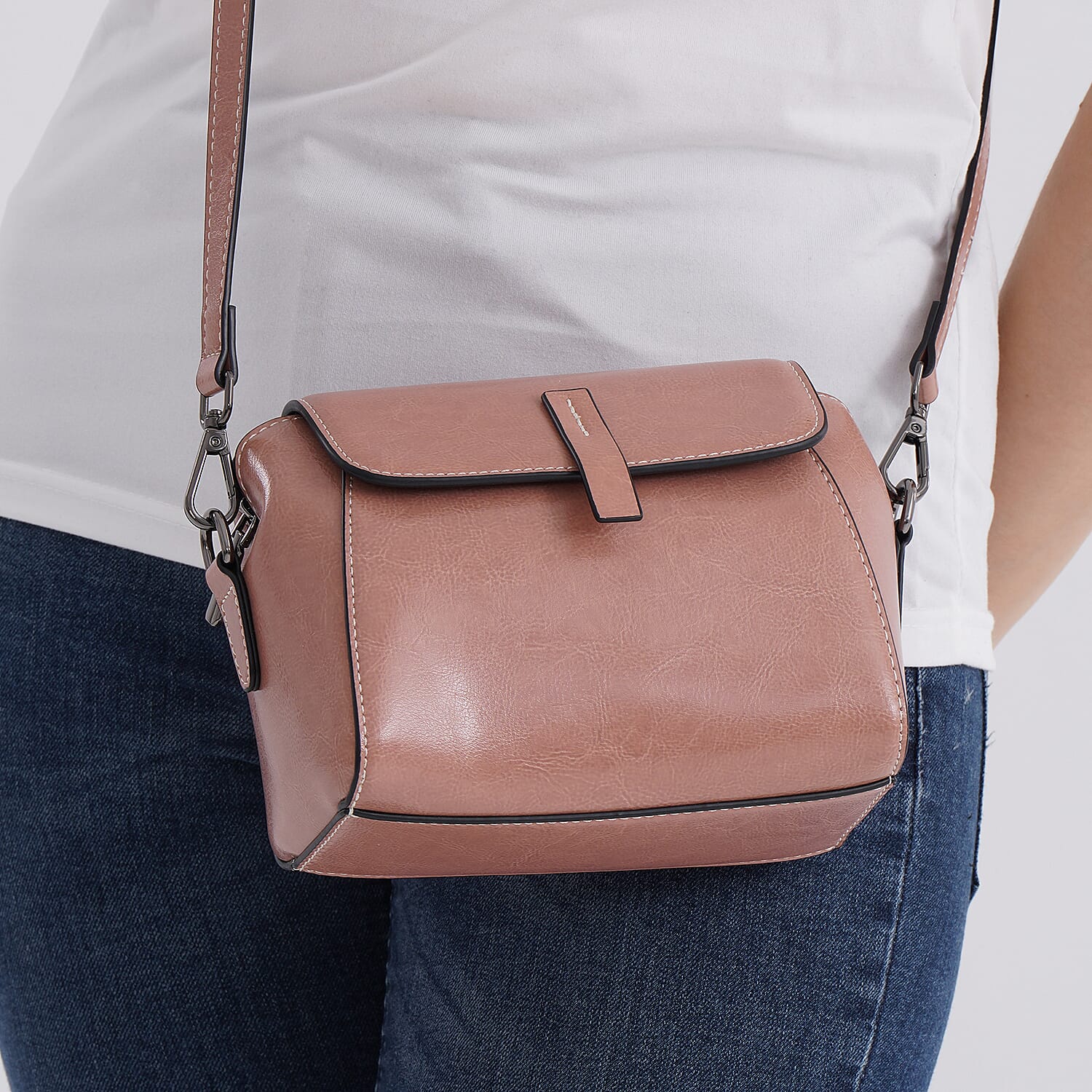 BRAND NEW LAUNCH- Sumptuous quality 100% Genuine Leather Crossbody Bag- Pink