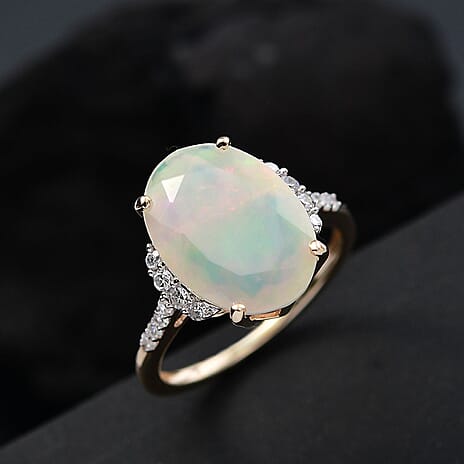 9K Yellow Gold AAA Ethiopian Faceted Opal & Lab Grown Diamond (SI-G-H) Solitaire Ring 3.42 Ct.