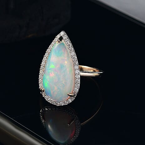 The Galaxy Queen - 9K Yellow Gold AAA Natural Ethiopian Opal & Lab Grown Diamond (SI-G-H) Ring 5.33 Ct.