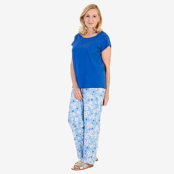 https://tjcuk.sirv.com/Products/80/7/8071963/100-Cotton-Ladies-Flower-Print-T-Shirt-Pants-PJ-Set-Size-M-Blue_8071963_1.jpg?w=342&h=342