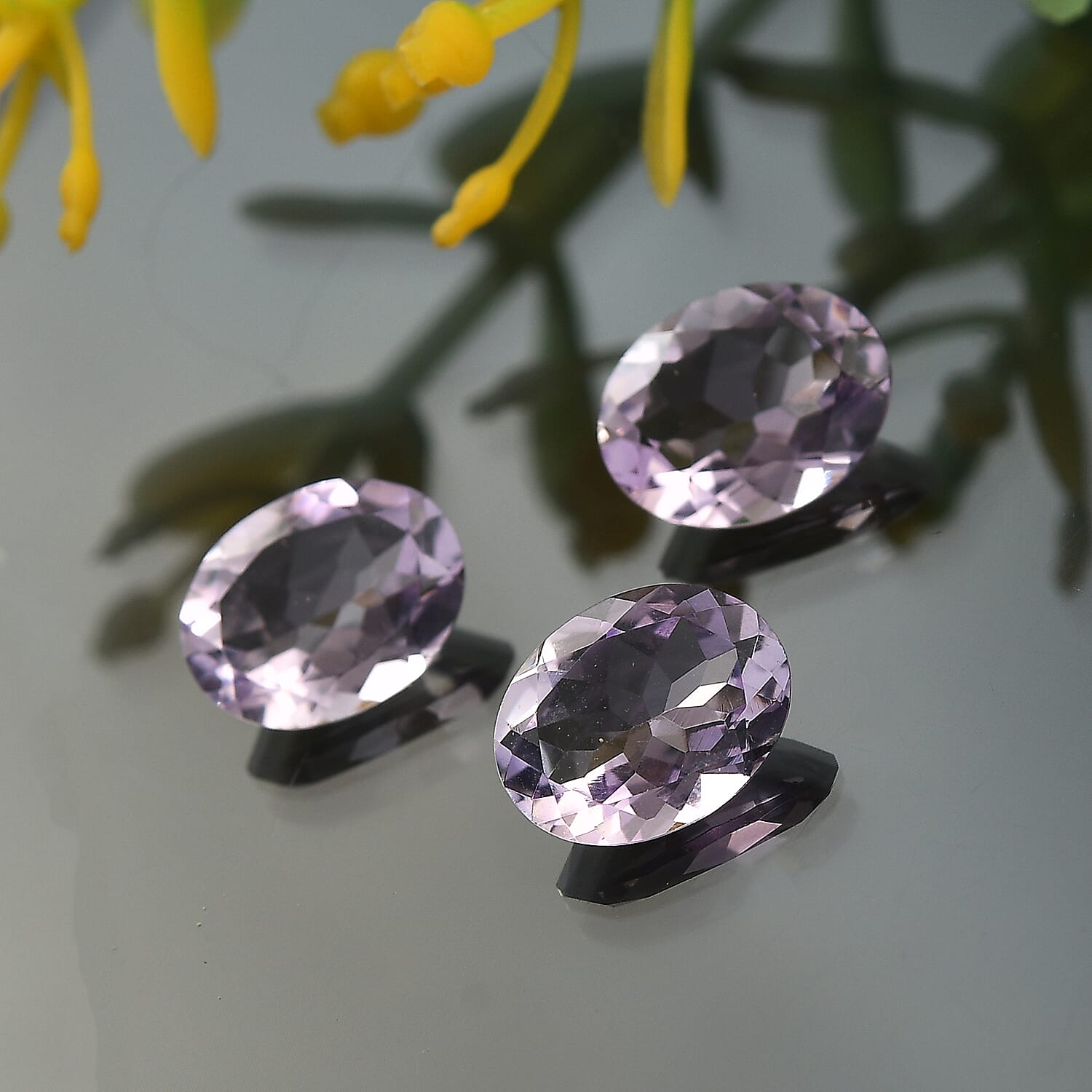 Pink Amethyst Oval Shape Gemstone 4.2 Ct.