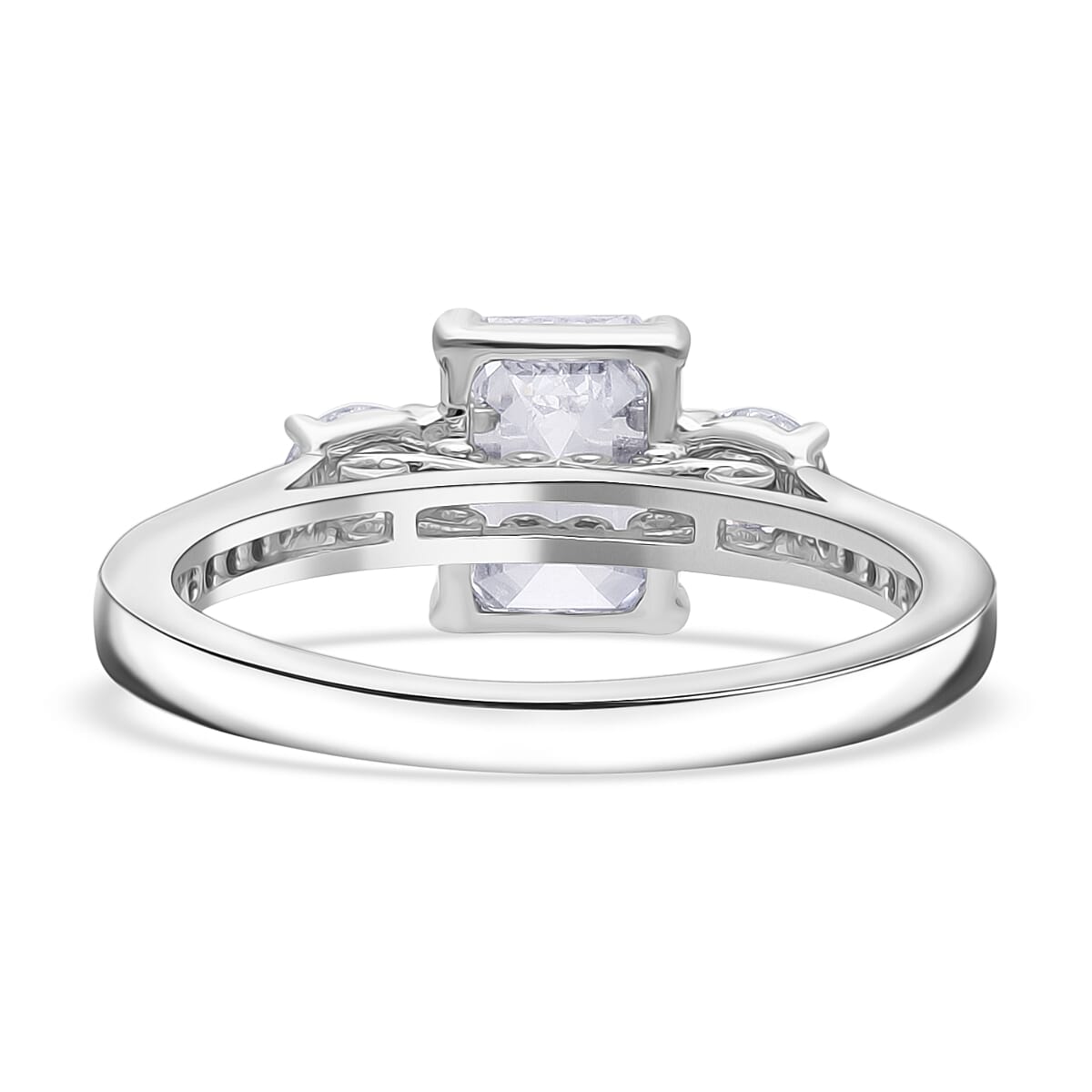 Super Find - Luxuriant Diamond 950 Platinum IGI Certified Emerald Cut Lab Grown Diamond Ring 2.00 Ct.
