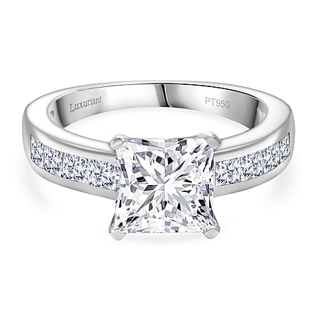 Luxuriant Diamond 950 Platinum IGI Certified Princess Cut Lab Grown Diamond Ring 3.30 Ct, Platinum Wt. 5.60 Gms