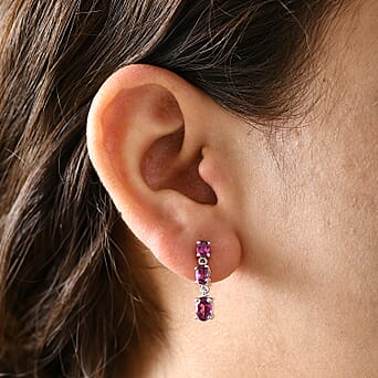 https://tjcuk.sirv.com/Products/80/8/8084446/Radiant-Ember-Garnet-Dangling-Earring-with-Push-Back-in-Rhodium-Overla_8084446_2.jpg?w=342&h=342