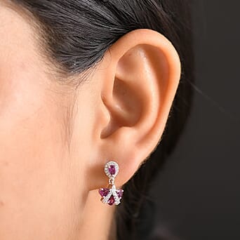 https://tjcuk.sirv.com/Products/80/8/8084605/Radiant-Ember-Garnet-White-Zircon-Dangling-Earring-with-Push-Back-in-R_8084605_2.jpg?w=342&h=342
