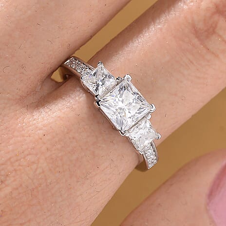 RADIANTA Premium D Colour VVS1 Moissanite GRA Certified Moissanite Ring in Rhodium Overlay Sterling Silver 2.00 Ct.