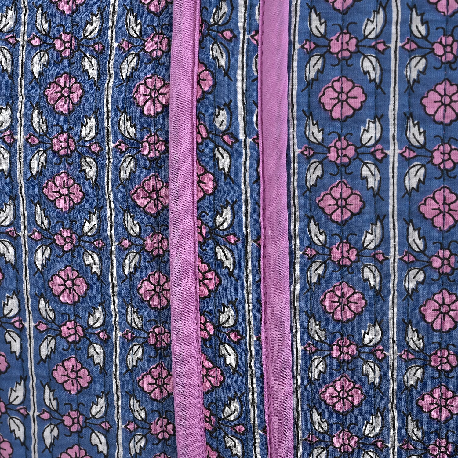 Quilted Fabric Flower Pattern Tote Bag with Zipper Closure - Navy & Purple Quilted Fabric Flower Pattern Tote Bag with Zipper Closure - Navy & Purple