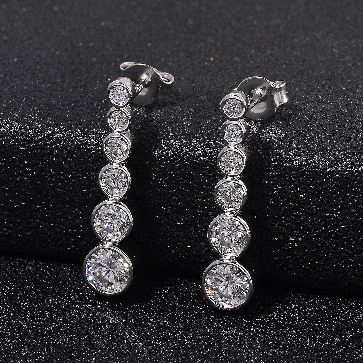 RADIANTA Premium D Colour VVS1 - GRA Certified (VVS1-D) Moissanite Earring with Push Back in Rhodium Overlay Sterling Silver 1.46 Ct.