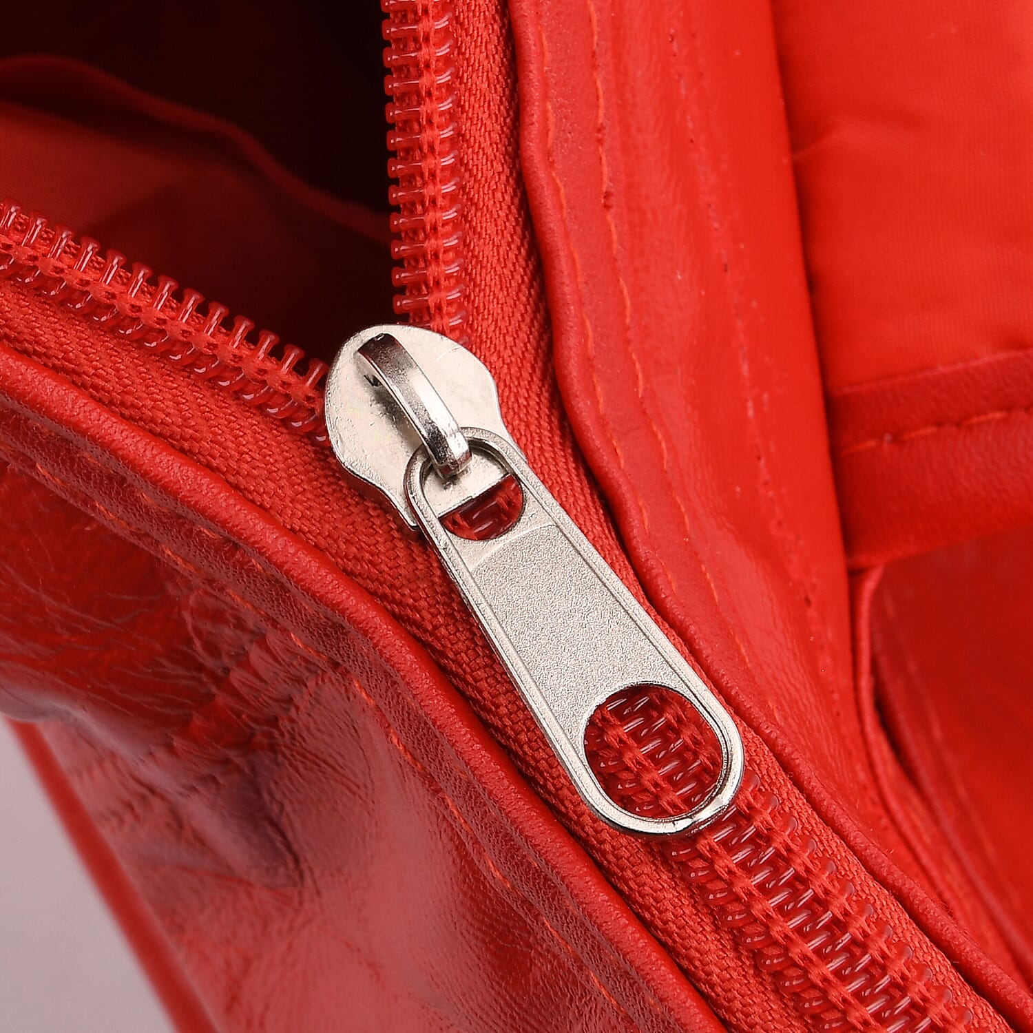 Genuine Leather Slouchy Shoulder Bag with Side Drawstring Pockets - Red