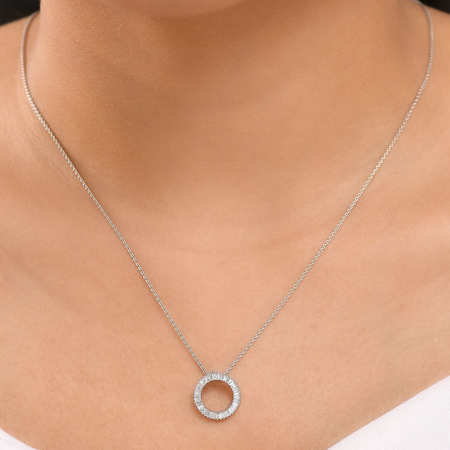 RHAPSODY 950 Platinum IGI Certified (VS-E-F) White Diamond Circle Pendant