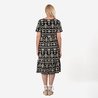 https://tjcuk.sirv.com/Products/80/9/8094175/La-Marey-Tribal-Pattern-Mini-Dress-Size-XXL-Black-White_8094175_2.jpg?w=342&h=342