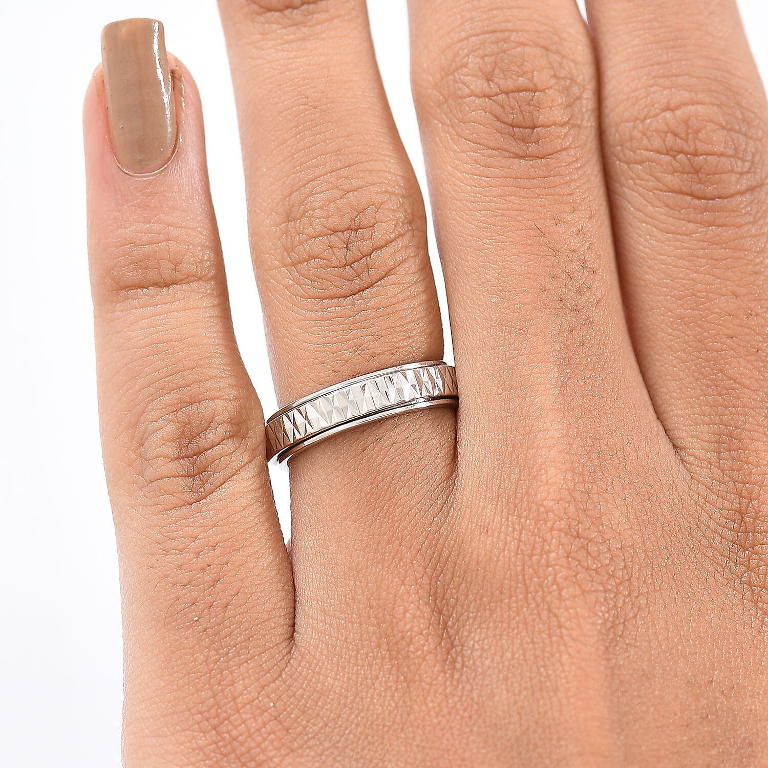 CloseOut Deal- 950 Platinum Band Spinner Ring, Platinum Wt.5.75 Gms