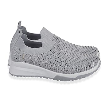 https://tjcuk.sirv.com/Products/80/9/8094752/Urban-Jacks-Womens-Casual-Slip-On-Trainers-with-Memory-Foam-Diamond-De_8094752.jpg?w=342&h=342