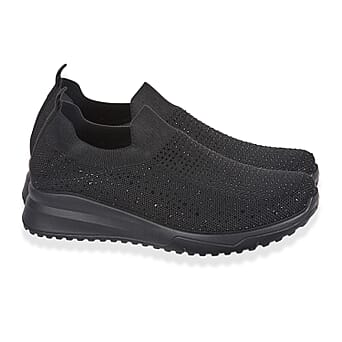 https://tjcuk.sirv.com/Products/80/9/8094764/Urban-Jacks-Women-s-Casual-Slip-On-Trainers-with-Memory-Foam-Diamond-D_8094764.jpg?w=342&h=342