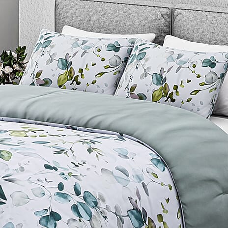 Boutique Bedding Collection - Lightweight Leaf Design Comforter With 2 Pillowcases (Size Double)
