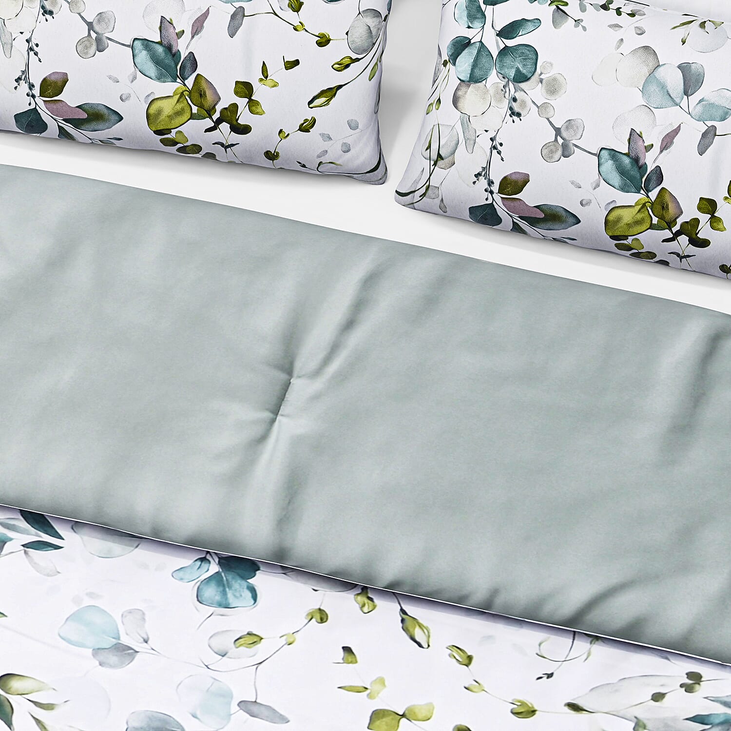 Boutique Bedding Collection - Lightweight Leaf Design Comforter With 2 Pillowcases (Size Double)