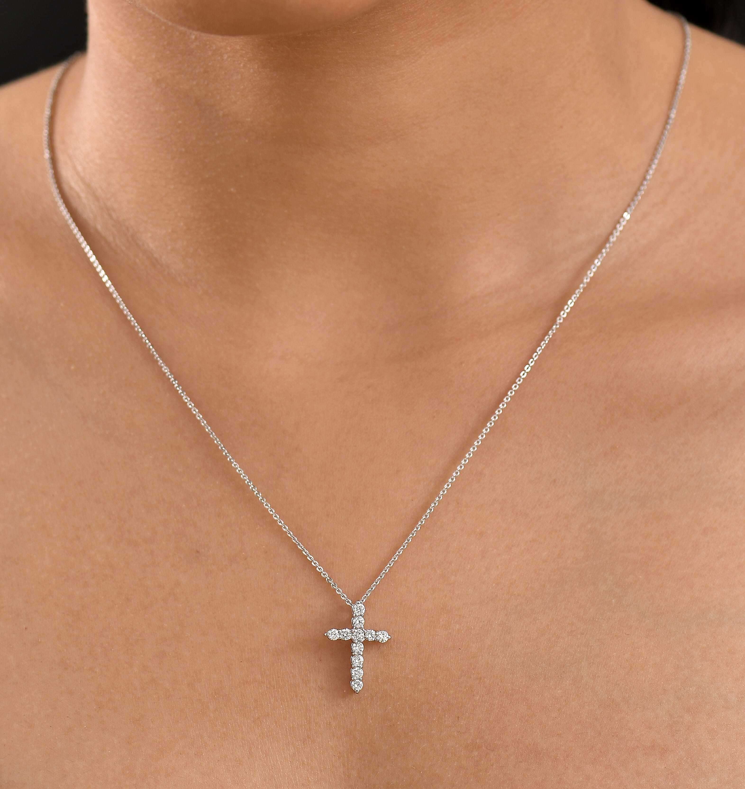 Luxuriant 950 Platinum SGL Certified Lab Grown Diamond (SI-GH) Cross Pendant