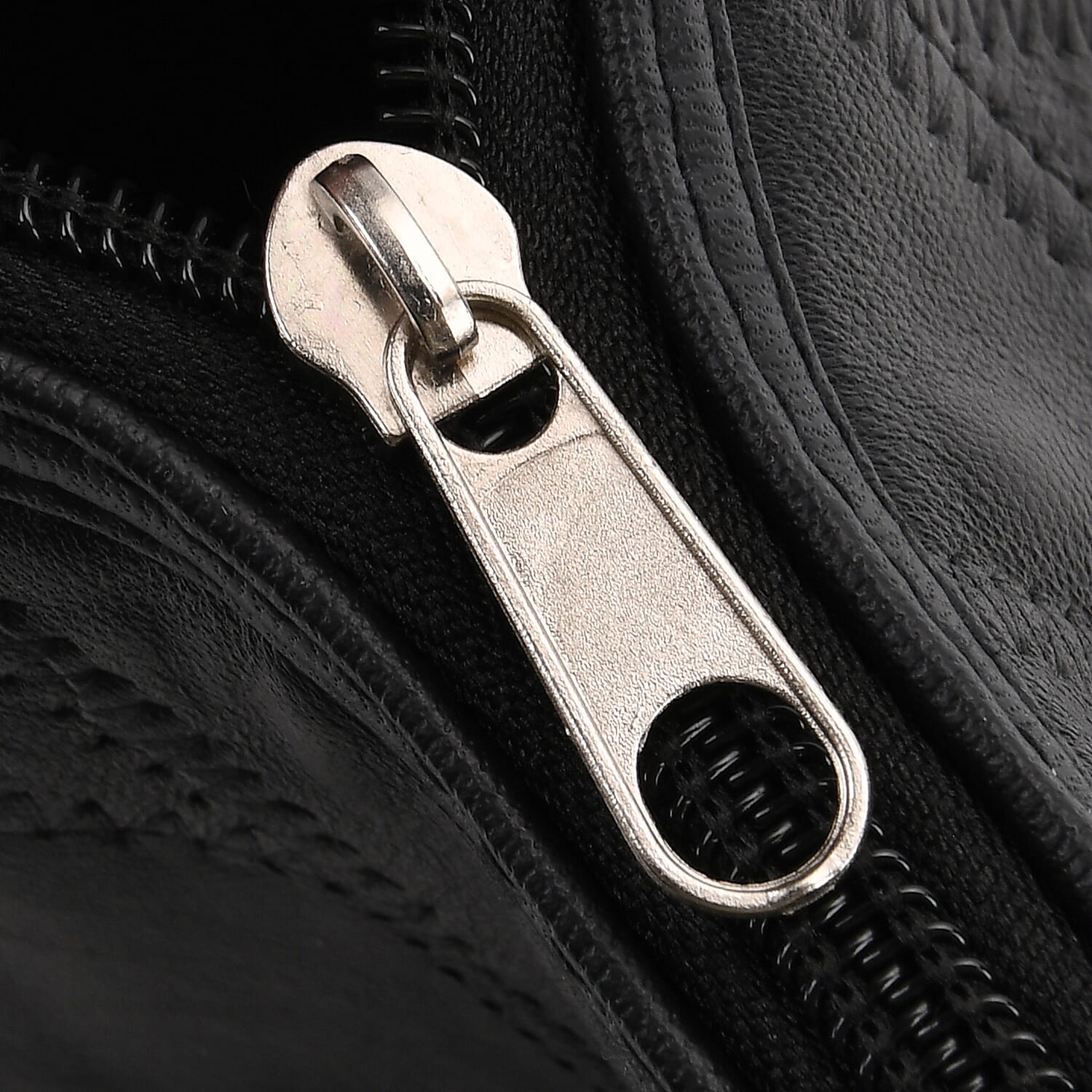 Closeout Deal - Genuine Leather Handbag with Adjustable Shoulder Strap - Black Closeout Deal - Genuine Leather Handbag with Adjustable Shoulder Strap - Black