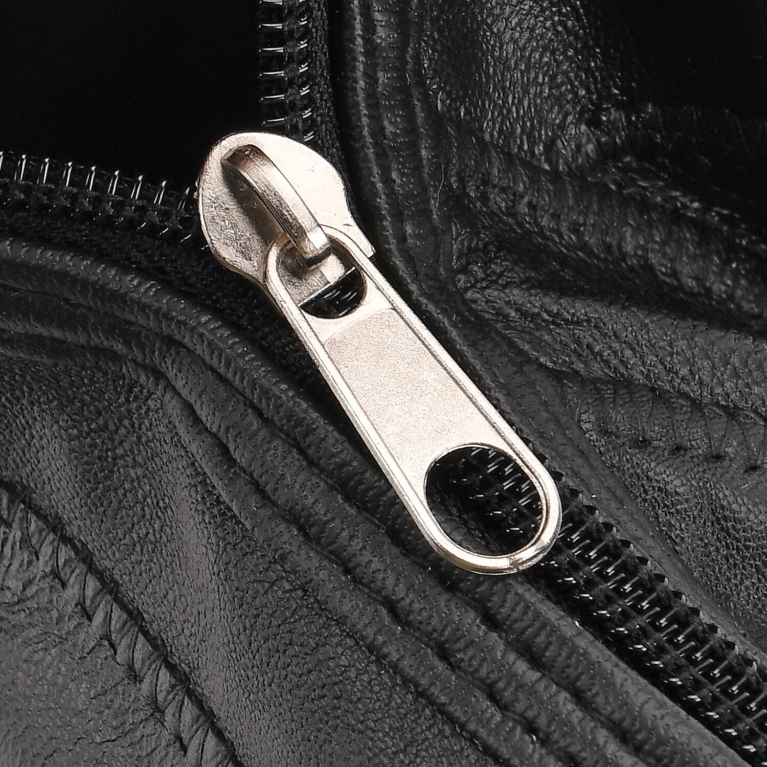 Hong Kong Closeout - 100% Genuine Leather Travel Bag - Black