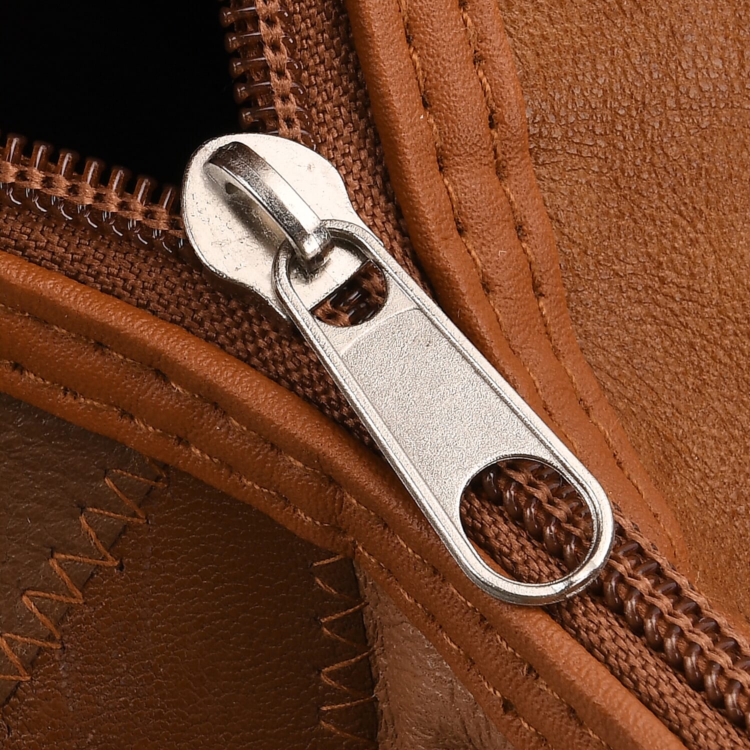 Hong Kong Closeout - 100%  Genuine Leather Travel Bag - Camel