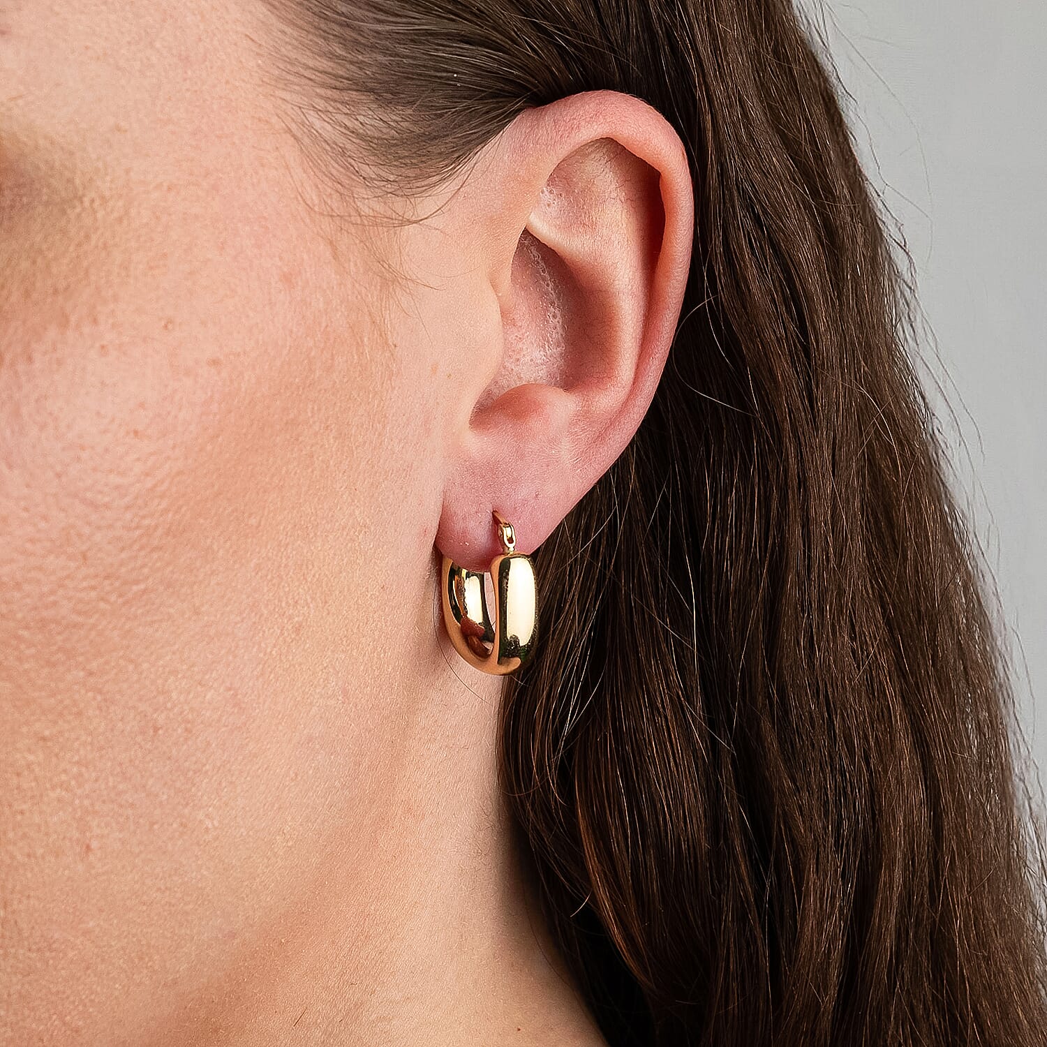 Closeout Deal - 9K Yellow Gold Earring with Clasp 1.92 Gms