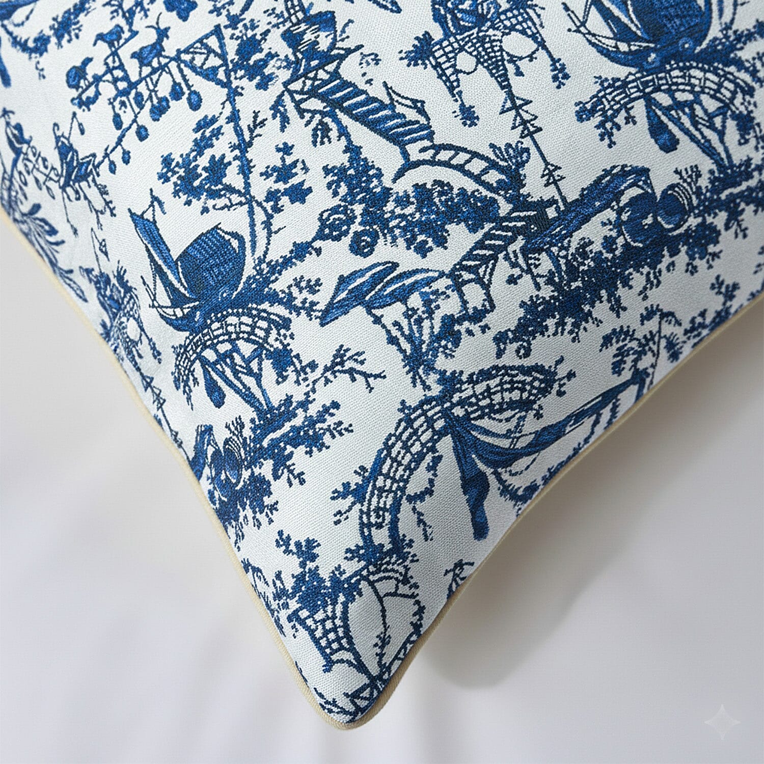 Signare Tapestry Collection - Designer Inspired Chinoserie Cushion (Size 45x45 cm) - Blue