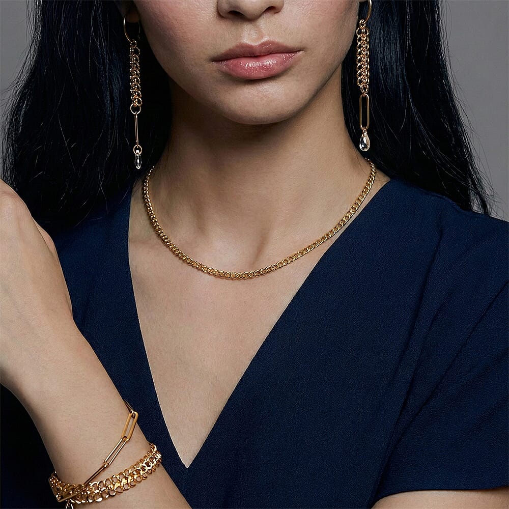 Hatton Garden Close Out Deal - 9K Yellow Gold Flat Curb Chain (Size 18) with Spring Ring Clasp