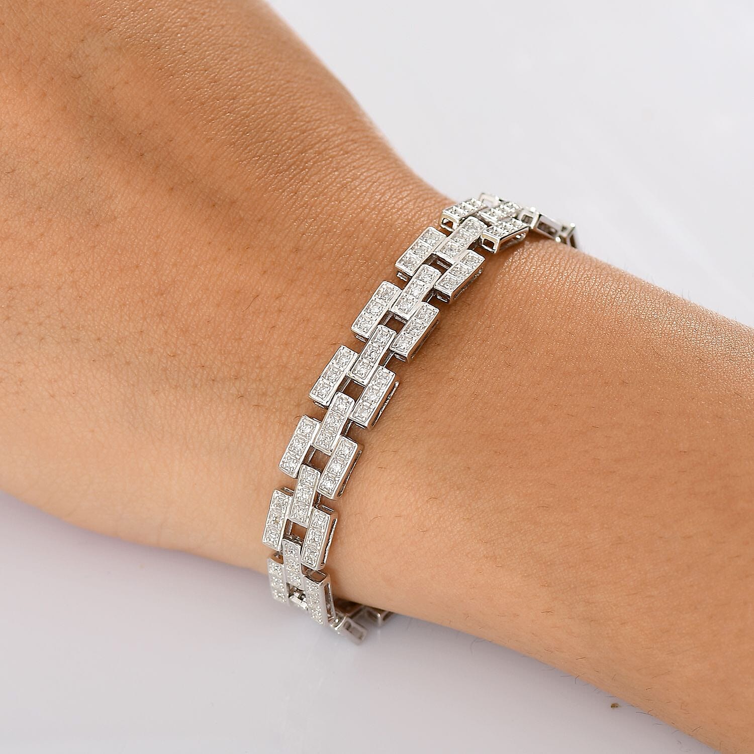 Luxuriant (SI-GH) Lab Grown Diamond Bracelet (Size 7.5) in Rhodium Overlay Sterling Silver 1.98 Ct, Silver Wt. 15.64 Gms.