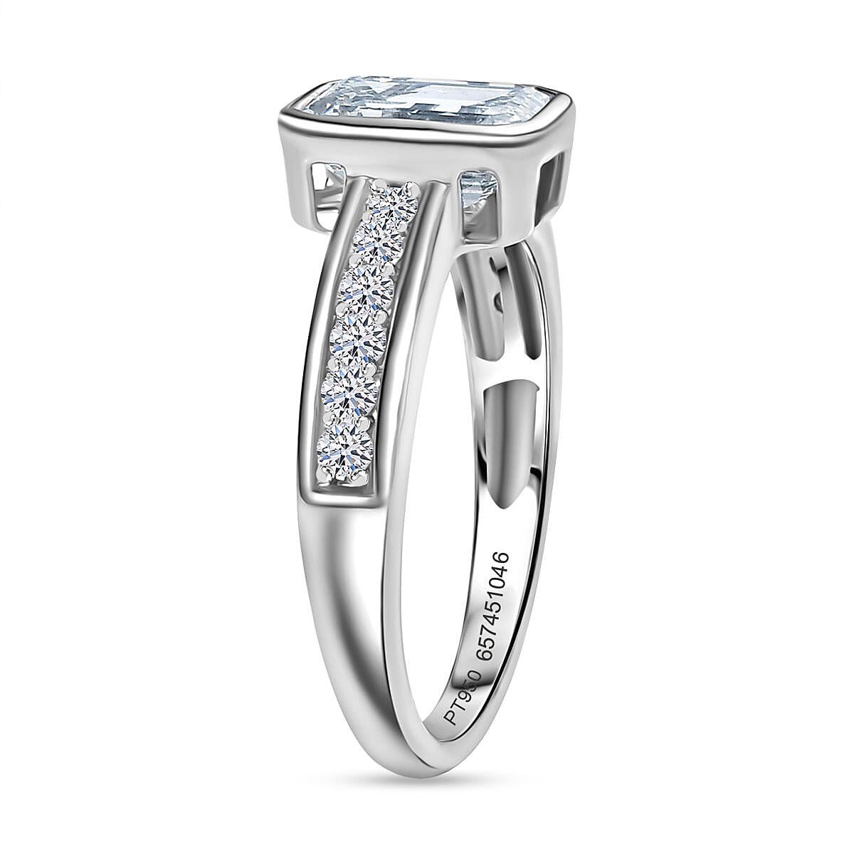 Luxuriant 950 Platinum IGI Certified (VS-EF) Lab Grown Diamond  Ring 2.00 Ct, Platinum Wt. 5.28 Gms.