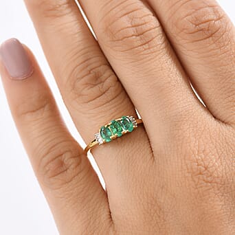 https://tjcuk.sirv.com/Products/81/1/8110028/Emerald-White-Diamond-3-Stone-Ring-in-18K-YG-Vermeil-Sterling-Silver-0_8110028_2.jpg?w=342&h=342