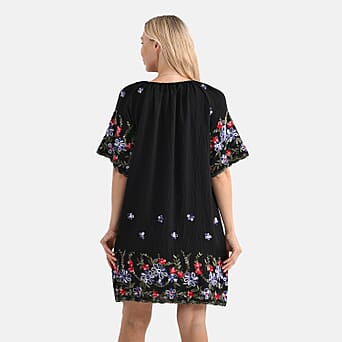 https://tjcuk.sirv.com/Products/81/1/8110339/La-Marey-Polycotton-Embroidery-Dress-Size-L-XL-Black-Navy_8110339_1.jpg?w=342&h=342