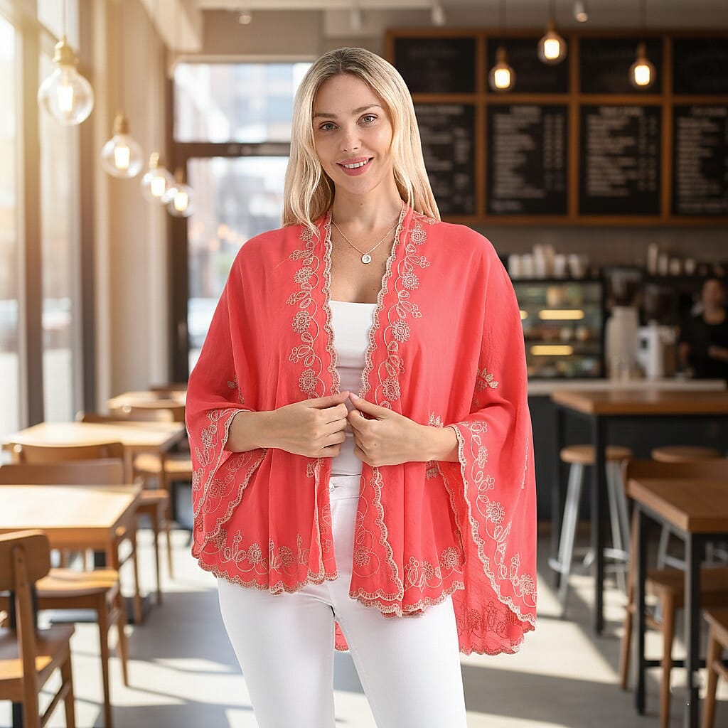 La Marey Stylish Embroidery Short Kimono (One Size) - Pink