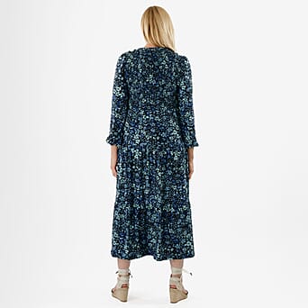 https://tjcuk.sirv.com/Products/81/1/8111551/La-Marey-Soft-Touch-Knitted-Shirred-Dress-Size-XXL-Blue-Floral_8111551_2.jpg?w=342&h=342
