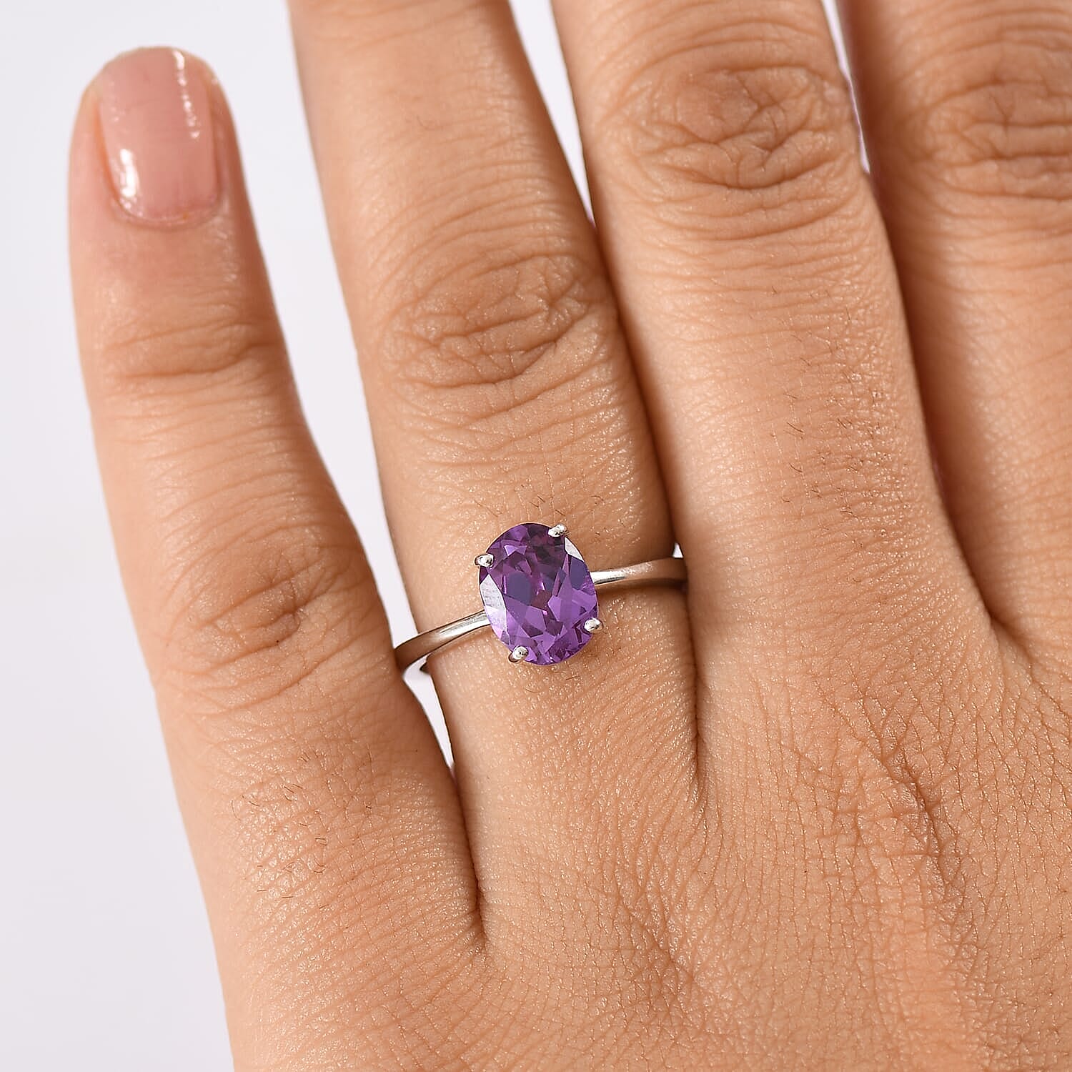 Luxuriant Diamond 10K White Gold AAA Lab Grown Color Change Sapphire Solitaire Ring, Gold Wt.2.19 Gms  2.795  Ct.