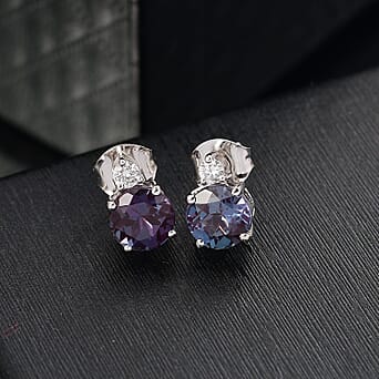 https://tjcuk.sirv.com/Products/81/1/8114725/Luxuriant-Diamond-10K-White-Gold-AAA-Lab-Grown-Alexandrite-Lab-Grown-D_8114725_1.jpg?w=342&h=342