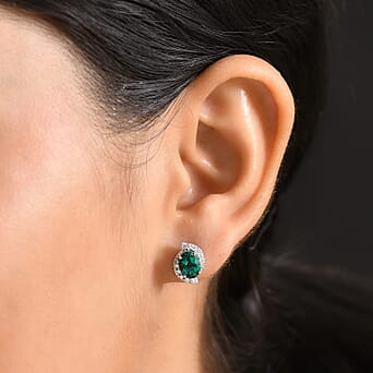 https://tjcuk.sirv.com/Products/81/1/8115001/Luxuriant-10K-White-Gold-AAA-Lab-Grown-Emerald-Lab-Grown-Diamond-GH-SI_8115001_2.jpg?w=342&h=342