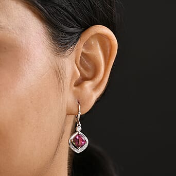 https://tjcuk.sirv.com/Products/81/1/8116081/Watermelon-Quartz-Triplet-White-Zircon-Solitaire-Lever-Back-Earring-in_8116081_2.jpg?w=342&h=342