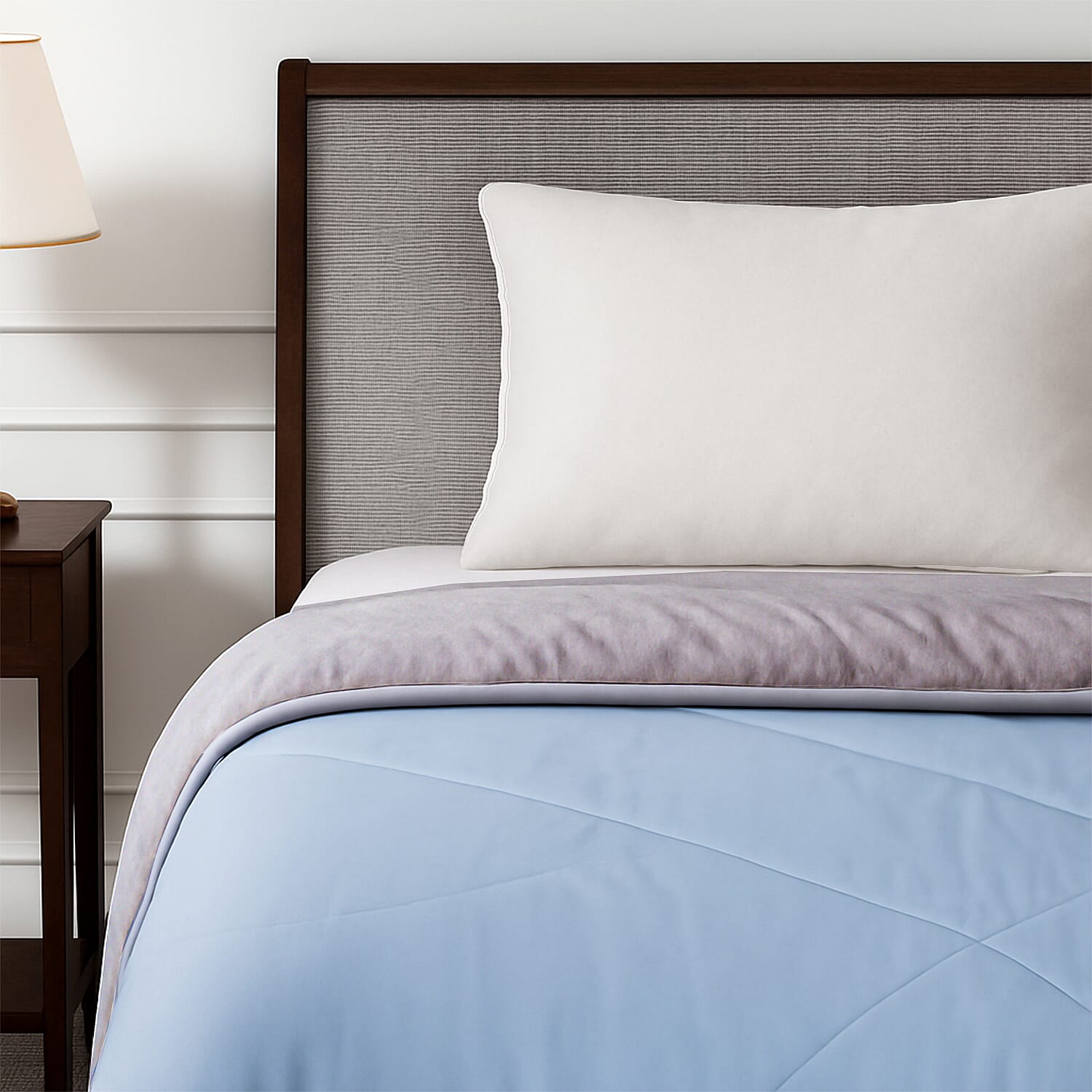 Silk Touch Ultra - Cooling Quilt - Quickly Absorbs Body Heat (Size 135x200cm)