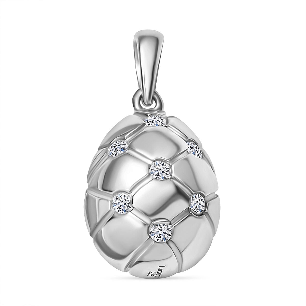 LUXURIANT Lab Grown Diamond Pendant in Sterling Silver