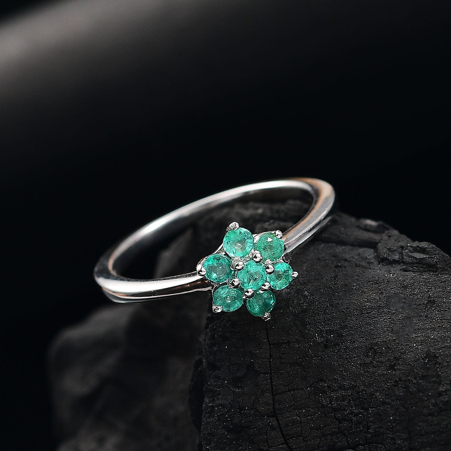 Colombian Emerald Solitaire Flower Ring in Rhodium Overlay Sterling Silver