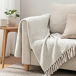 Homesmart Cotton Chevron Throw Blanket