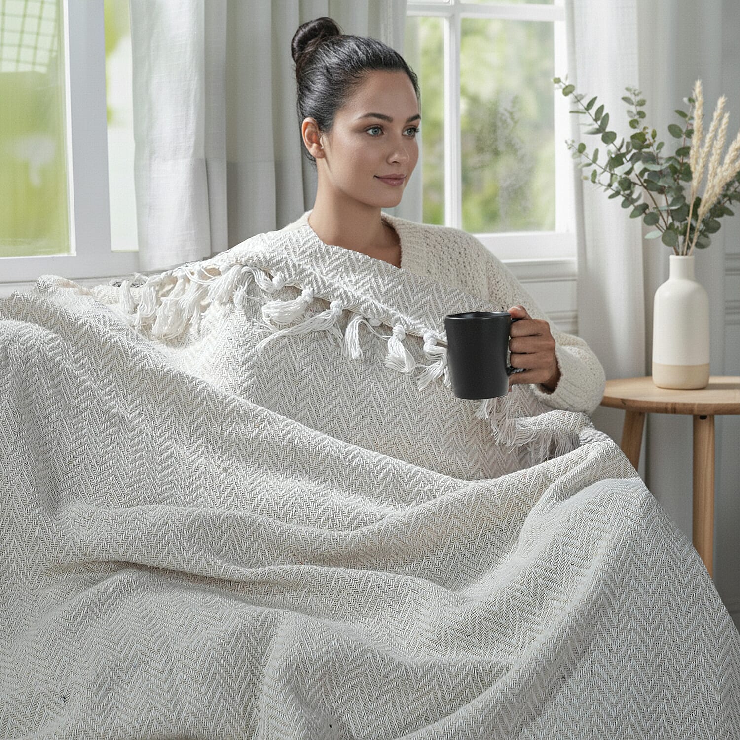 Homesmart Cotton Chevron Throw Blanket (Size 130 x160 cm) - Cream & Grey