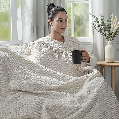 Homesmart Cotton Chevron Throw Blanket (Size 150x1 cm) - Cream & Grey